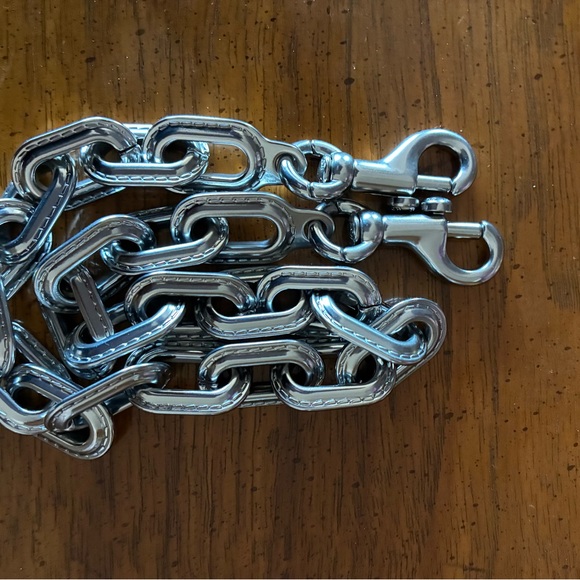 Coach Silver Link Chain Strap - Picture 3 of 4